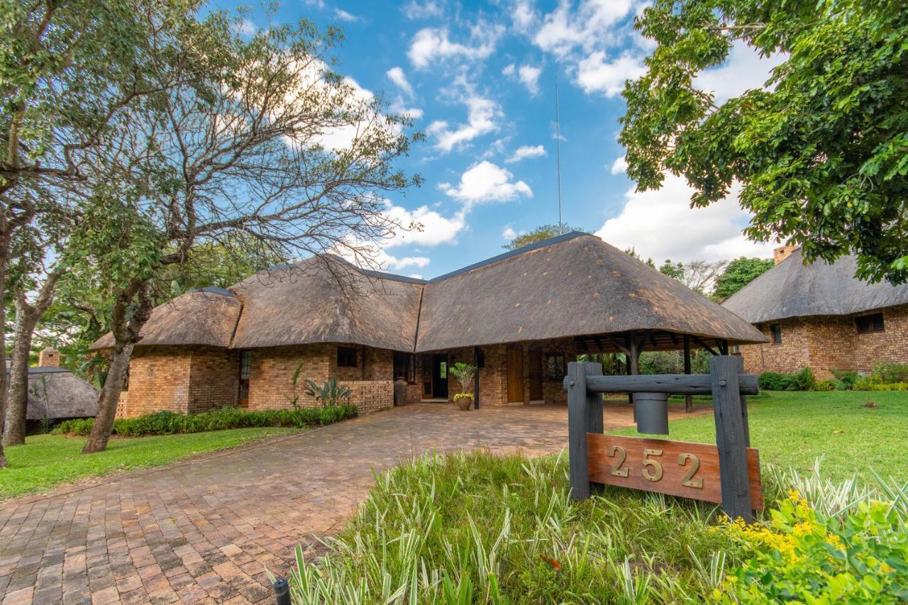 Kruger Park Lodge Unit No 252 With Private Pool 헤이지뷰 외부 사진